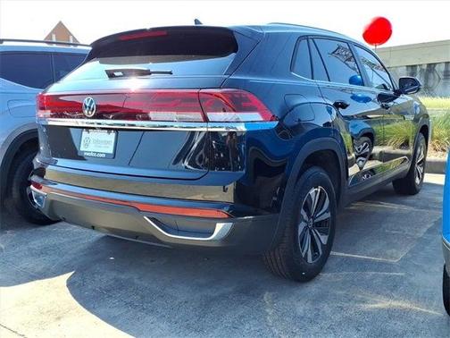 2026 Volkswagen Atlas Cross Sport 2.0T SE