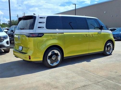 2025 Volkswagen ID. Buzz Pro S Plus