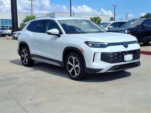 2025 Volkswagen Tiguan 2.0T SE