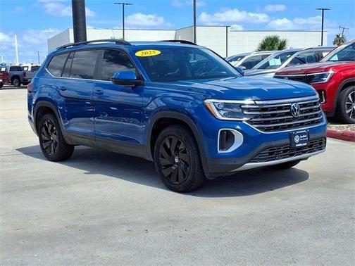 2025 Volkswagen Atlas 2.0T SE w/Technology