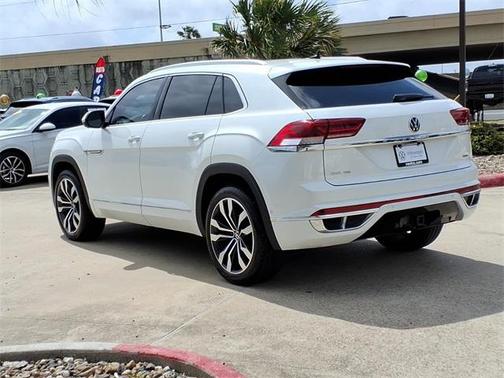 2023 Volkswagen Atlas Cross Sport 3.6L V6 SEL Premium R-Line