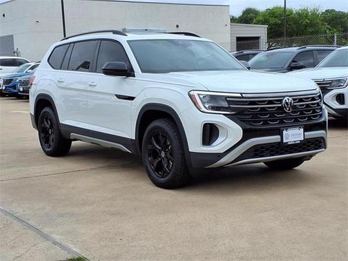 2025 Volkswagen Atlas 2.0T Peak Edition