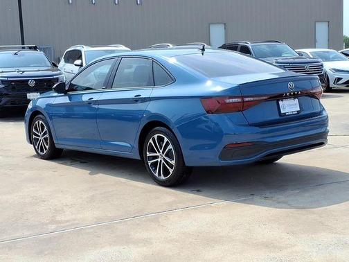 Blue Pearl 2026 Volkswagen Jetta 1.5T Sport