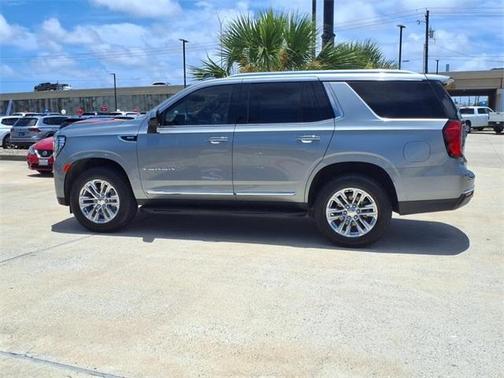 2024 GMC Yukon SLT