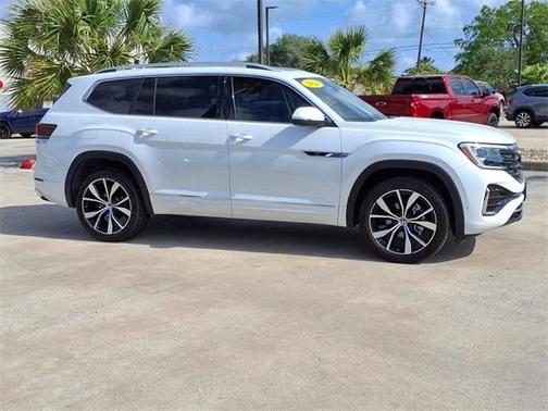 2024 Volkswagen Atlas 2.0T SEL Premium R-Line