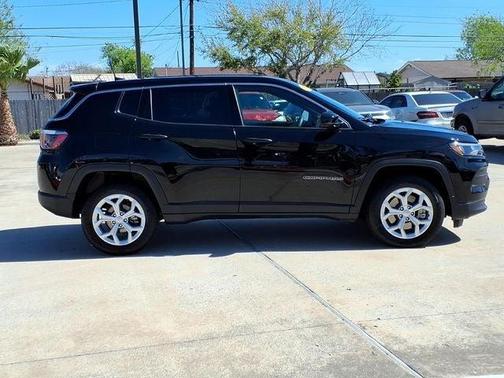 2024 Jeep Compass Sport
