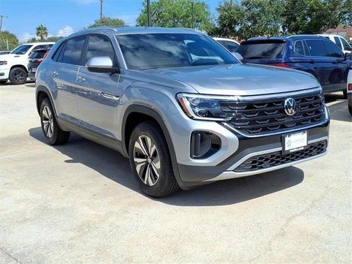 2026 Volkswagen Atlas Cross Sport 2.0T SE