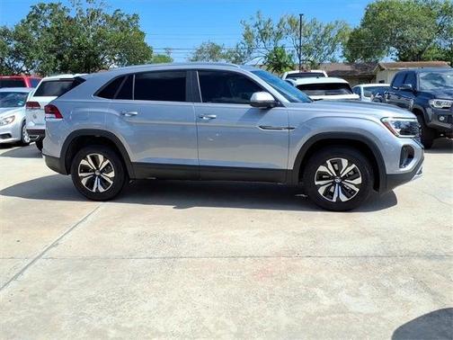 2026 Volkswagen Atlas Cross Sport 2.0T SE