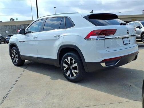 2022 Volkswagen Atlas Cross Sport 2.0T SE