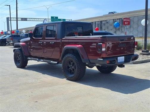2021 Jeep Gladiator Sport