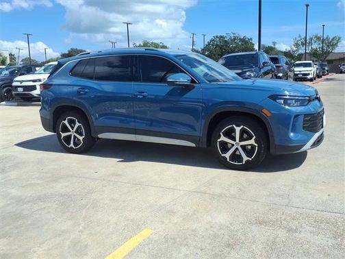 2025 Volkswagen Tiguan 2.0T SE