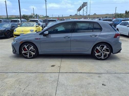 2024 Volkswagen Golf GTI 2.0T SE