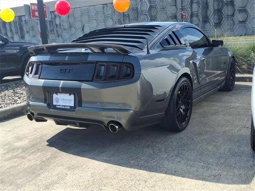 2011 Ford Mustang GT Premium
