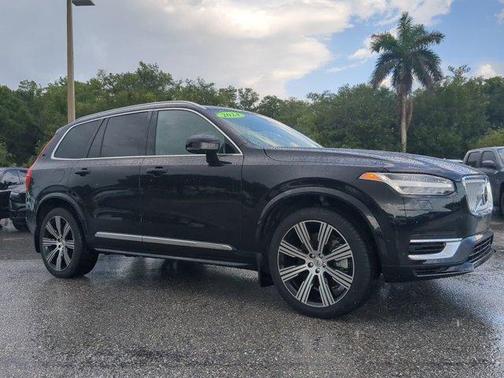 2024 Volvo XC90 Recharge Plug-In Hybrid T8 Plus Bright Theme 7 Passenger