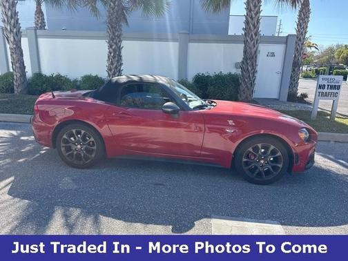 2017 FIAT 124 Spider Abarth