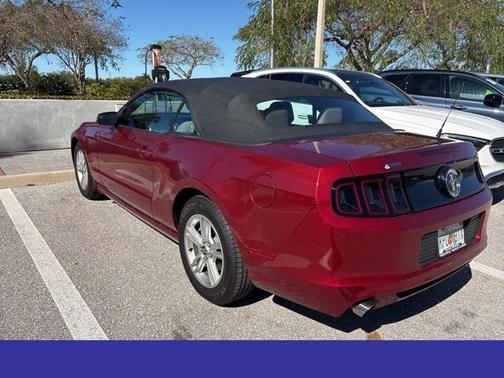 2014 Ford Mustang V6