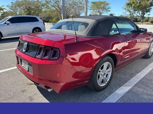 2014 Ford Mustang V6