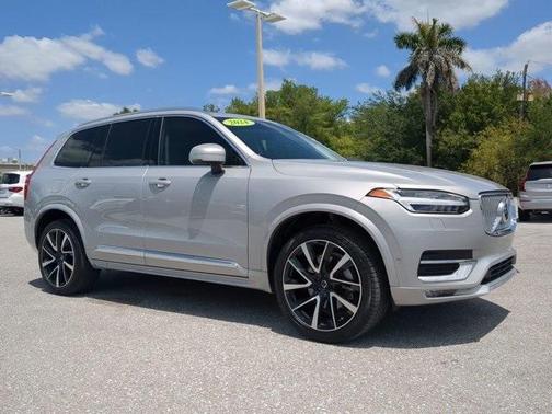 2024 Volvo XC90 B6 Ultimate Bright Theme 7-Seater