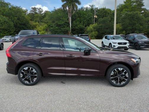 Mulberry Metallic 2026 Volvo XC60 B5 Plus