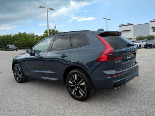 2026 Volvo XC60 B5 Core