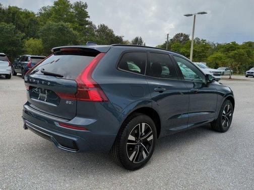 2026 Volvo XC60 B5 Core
