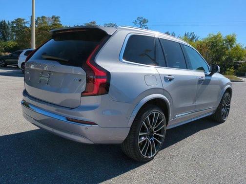 2026 Volvo XC90 B6 Ultra 7-Seater