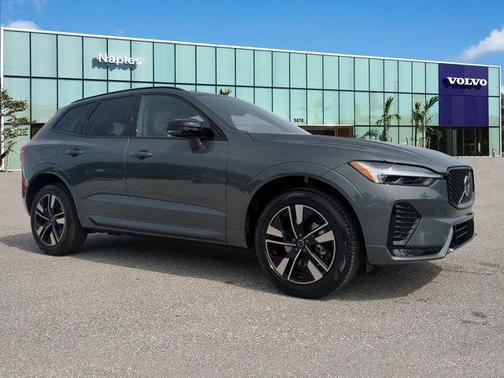 2026 Volvo XC60 CORE