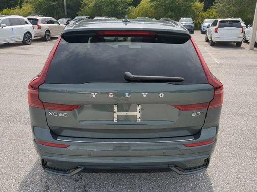 2026 Volvo XC60 CORE