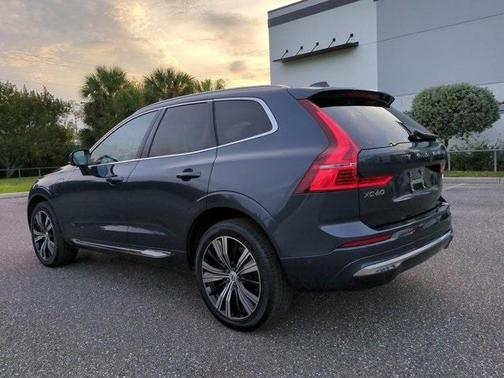 2023 Volvo XC60 Recharge Plug-In Hybrid T8 Ultimate Bright Theme