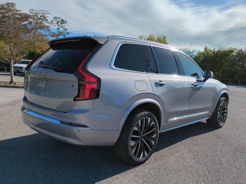 2026 Volvo XC90 B6 Plus 7-Seater