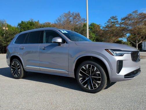 2026 Volvo XC90 B6 Plus 7-Seater