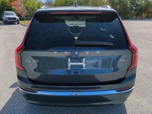 2026 Volvo XC90 B6 Ultra 6-Seater