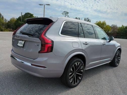 2026 Volvo XC90 B6 Plus 7-Seater