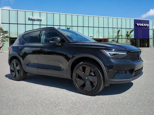 2026 Volvo XC40 B5 Ultra Black Edition