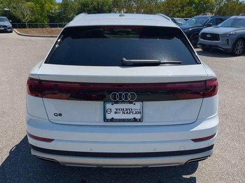 2024 Audi Q8 55 Premium