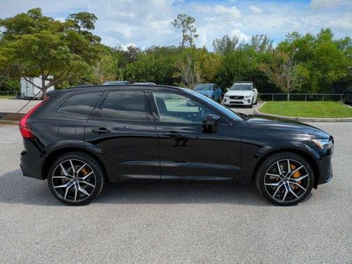 2026 Volvo XC60 Plug-In Hybrid T8 Polestar Engineered