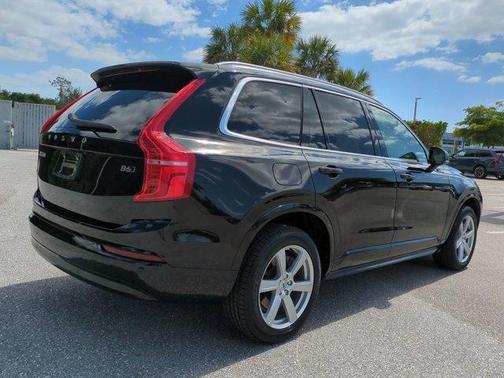 Onyx Black Metallic 2023 Volvo XC90 B6 Core