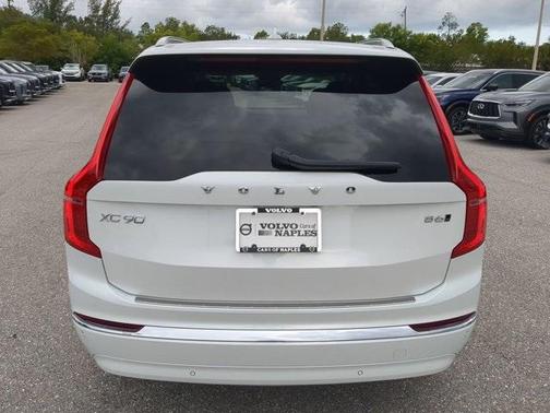 2023 Volvo XC90 B6 Ultimate 7-Seater