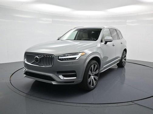 2025 Volvo XC90 Plug-In Hybrid T8 Ultra 6-Seater
