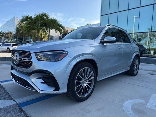 2024 Mercedes-Benz GLE 450 Plug-In Hybrid Base 4MATIC