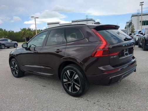 2026 Volvo XC60 B5 Core