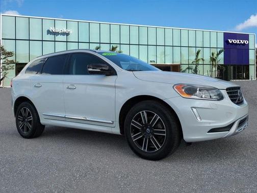 2017 Volvo XC60 T5 Dynamic