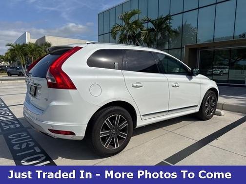 2017 Volvo XC60 T5 Dynamic
