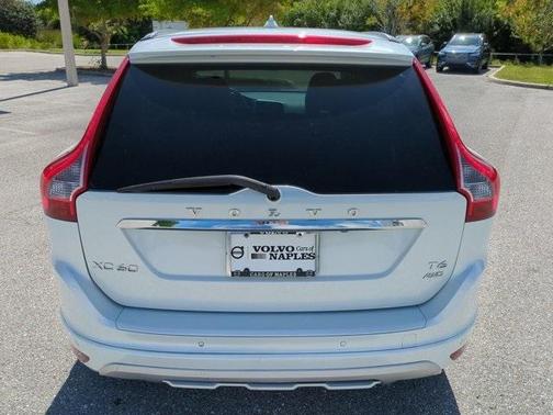 2017 Volvo XC60 T6 Dynamic
