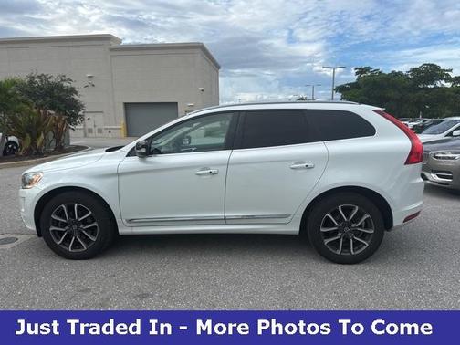 2017 Volvo XC60 T6 Dynamic