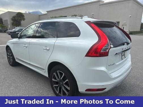 2017 Volvo XC60 T6 Dynamic