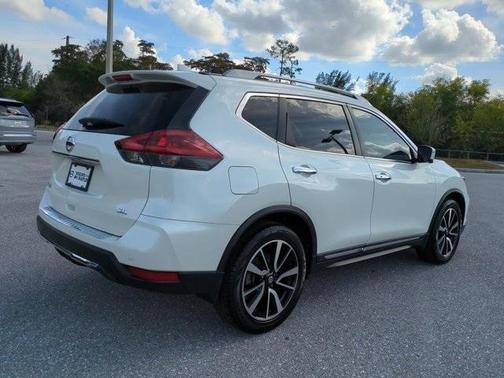 2019 Nissan Rogue SL