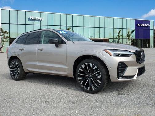 2026 Volvo XC60 B5 Ultra