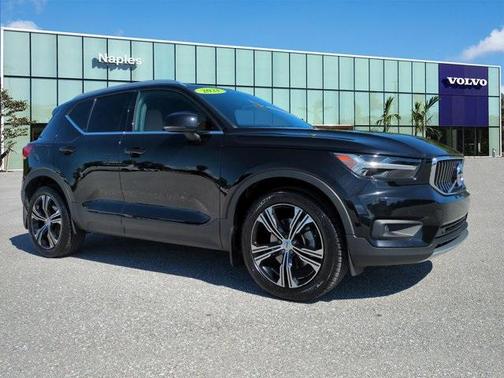 2021 Volvo XC40 T5 Inscription
