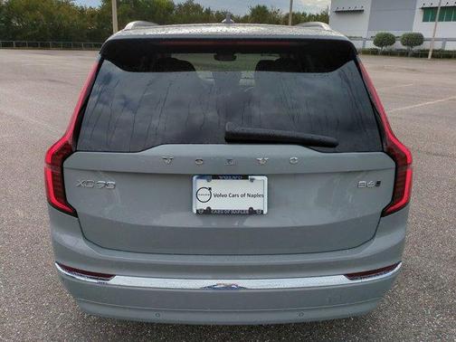 2026 Volvo XC90 B6 Ultra 7-Seater